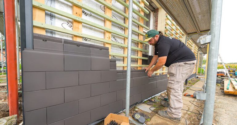 Revêtement de façades : découvrez la peinture solaire qui produit de l’énergie propre !